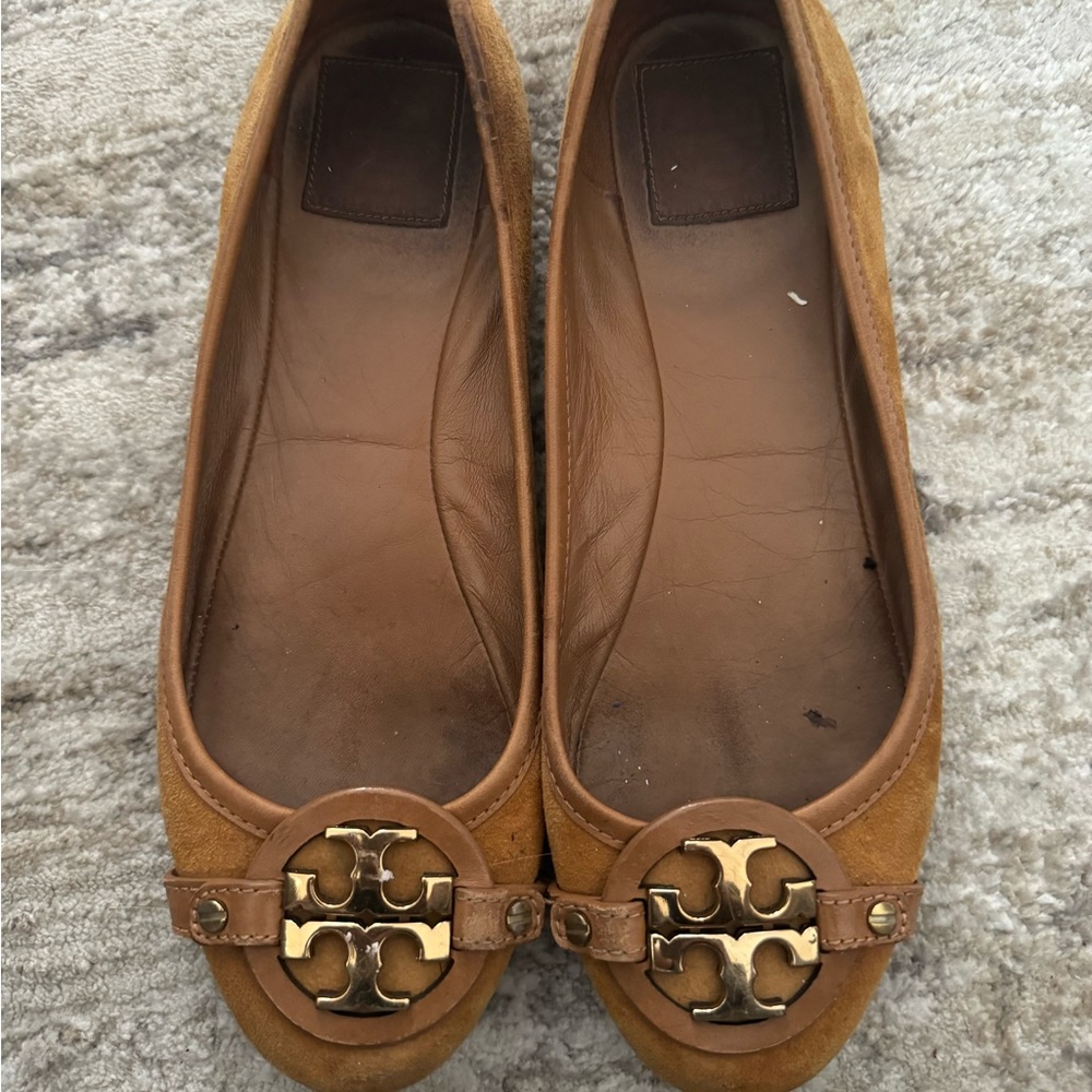 Tory Burch Suede Ballet Flats Tan Color size 9